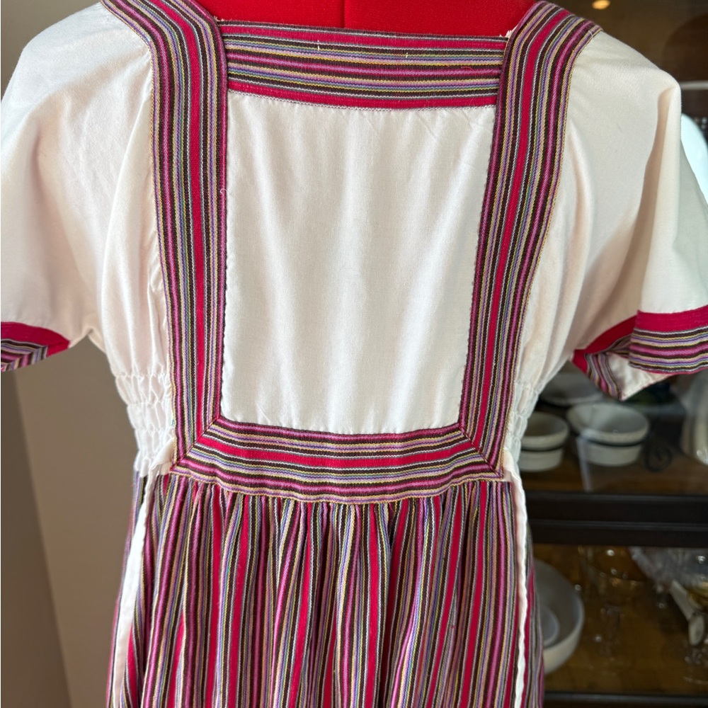 Embroidered White and Red Midi Dress - Picture 5 of 7